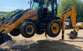 Послуги екскаватора навантажувача трактора