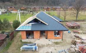 Професійне перекриття дахів покрівельних матеріалів! Покрівельні послуги.