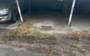 Місце на критій стоянці для авто