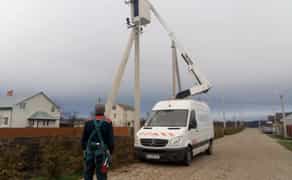 Автовишка Mercedes Benz