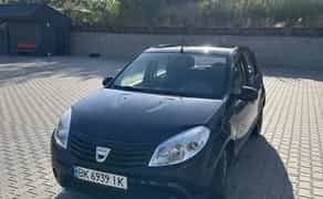 Авто Dacia Sandero