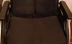 Коляска инвалидная.