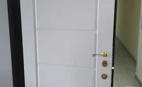 Ремонт, реставрація металевих дверей, установка замків, МДФ накладок