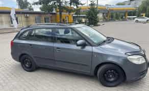 Skoda: Надійне та Економне Авто для Роботи та Подорожей. Вигідні Тарифи!