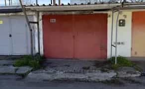 Бетонний гараж у кооперативі «Шкільний»