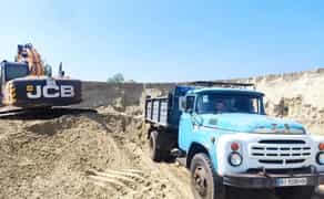 Доставка Пісок щебінь гранвідсів навоз глина