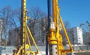 Ямобур, Бурова установка Bauer BG 40 650-1550 мм 45 м