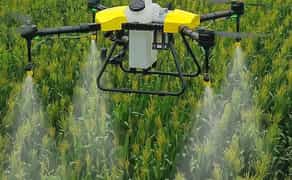 Дрон (квадрокоптер) . Обприскування та внесення добрив