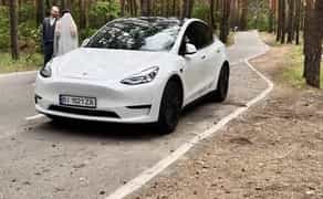 Авто на весілля та інші заходи