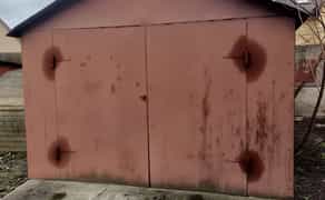 Великий металевий гараж - Відмінний стан