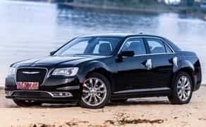 Авто на весілля Chrysler 300