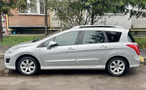 Авто Пежо 308 з роботизованою АКП