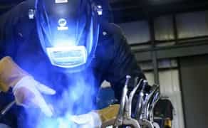 Зварювальні, фрезерні роботи тощо.