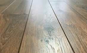 Укладання ламінату, монтаж плінтусу, комплексний ремонт