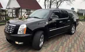 246 Позашляховик на весілля Cadillac Escalade чорний