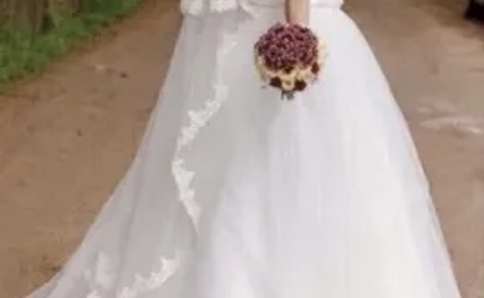Весільна сукня Весільна сукня