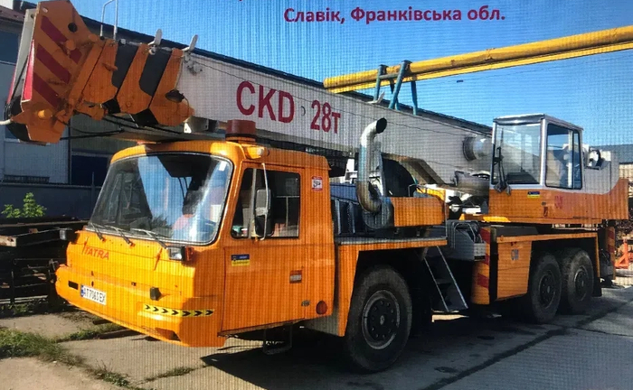 Автокран ТАТРА 28 тонн, 28 метрів. Автокран ТАТРА 28 тонн, 28 метрів.