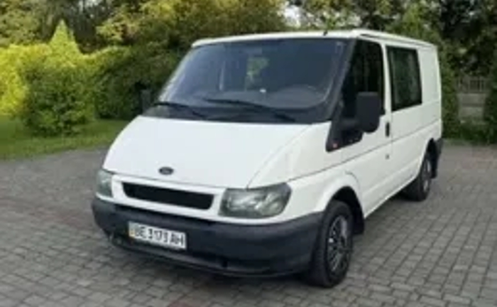 Грузопассажирские перевозки микроавтобусом Форд. Грузопассажирские перевозки микроавтобусом Форд.