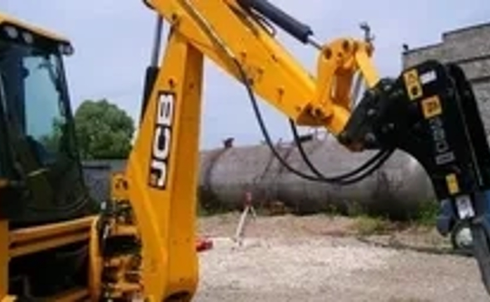 Гідромолот JCB. Демонтаж будь-якої складності Гідромолот JCB. Демонтаж будь-якої складності