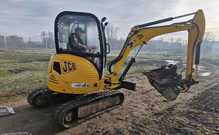 Послуги міні екскаватора JSB гусеничний