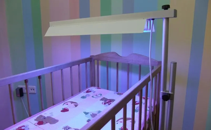 Лампа від жовтушки на штативі з лічильником Лампа від жовтушки на штативі з лічильником