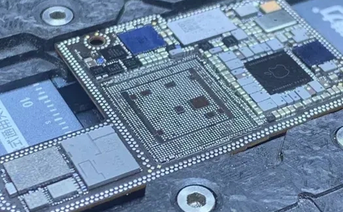 Професійний ремонт телефонів iphone X / Xs/ Xr / 11 / 12 / 13 / 14 15 Професійний ремонт телефонів iphone X / Xs/ Xr / 11 / 12 / 13 / 14 15