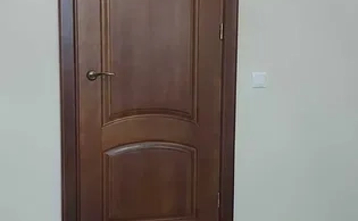 Виготовлю для вас гарні дерев'яні двері з натуральноі деревини. Виготовлю для вас гарні дерев'яні двері з натуральноі деревини.