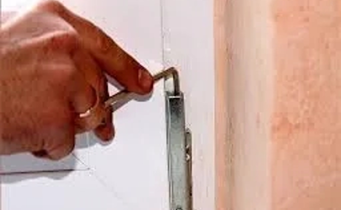 Ремонт вікон, регулювання металопластикових вікон, ремонт вікон і дверей, ремонт пластикових вікон, заміна фурнітури Ремонт вікон, регулювання металопластикових вікон, ремонт вікон і дверей, ремонт пластикових вікон, заміна фурнітури