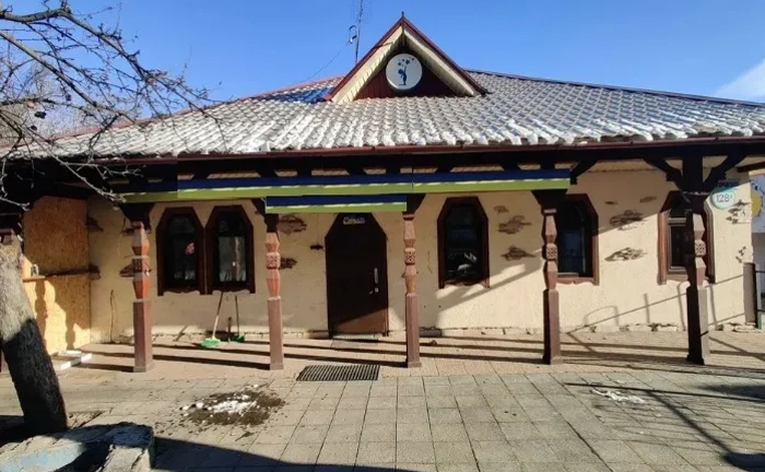 Фасадне приміщення 100 м2 з терасою в центрі Боярки Фасадне приміщення 100 м2 з терасою в центрі Боярки