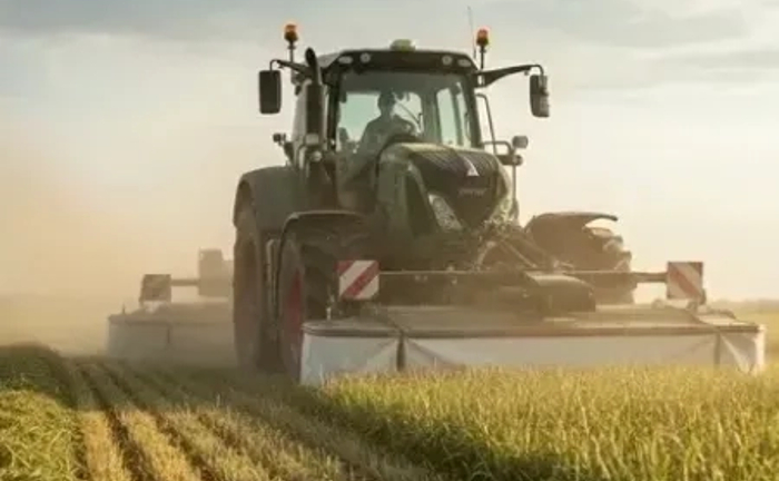 Надійна самохідна косарка: якість та швидкість Надійна самохідна косарка: якість та швидкість