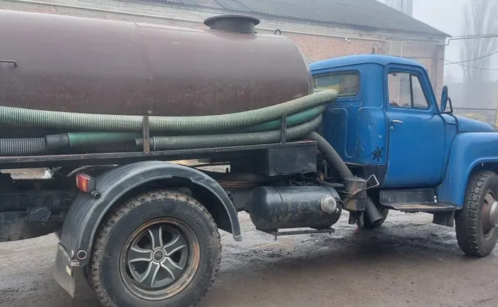 Викачка зливних ям, туалетів .Послуга асенізатора від 500грн. Викачка зливних ям, туалетів .Послуга асенізатора від 500грн.