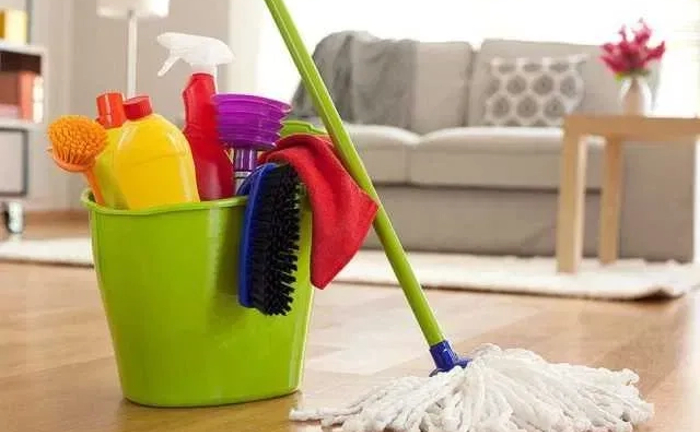 Клінінг. Прибирання квартир, будинків, офісних приміщень.