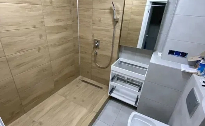 Ремонт квартир, будинків під ключ , та всі види внутрішніх робіт .