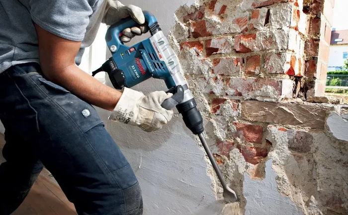 Демонтаж та розбирання магазинів, будівель, проємів