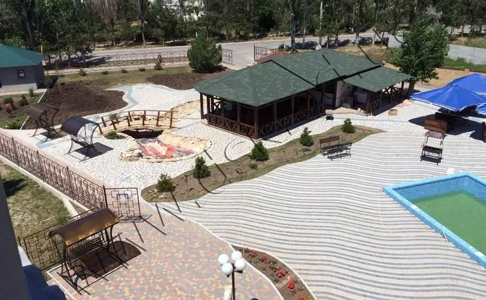 Укладка тротуарной плитки / Плитка тротуарная 200 гривен метр. кв Укладка тротуарной плитки / Плитка тротуарная 200 гривен метр. кв