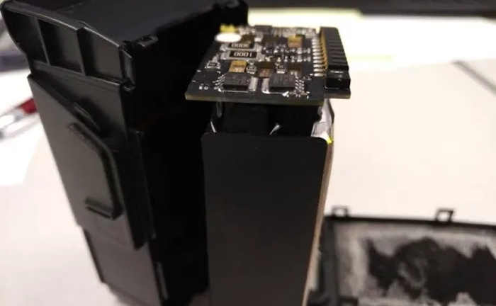 Відновлення та ремонт акумуляторів DJI Mavic. Заміна BMS плати контролера. Відновлення та ремонт акумуляторів DJI Mavic. Заміна BMS плати контролера.