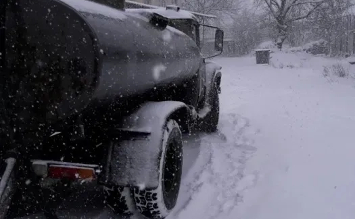 Доставка води Одеса Водовоз від 1,2,3,4,5,6,7 куб.