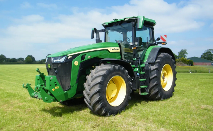 ТРАКТОР колісний John Deere 8370R ТРАКТОР колісний John Deere 8370R