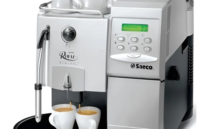 Надійна кавоварка Saeco зі швидким нагрівом