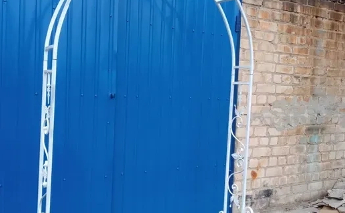 Весільна арка кована Весільна арка кована