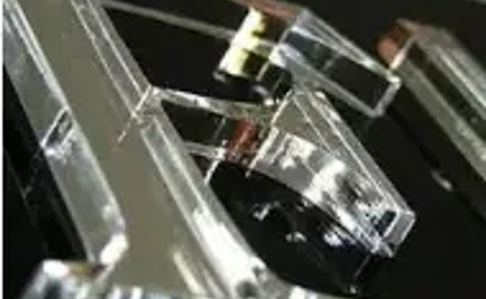 Лазерне різання акрилу 2 мм. Послуга різання лазером акрилу, фанери, поролону, тканини. Лазерне різання акрилу 2 мм. Послуга різання лазером акрилу, фанери, поролону, тканини.