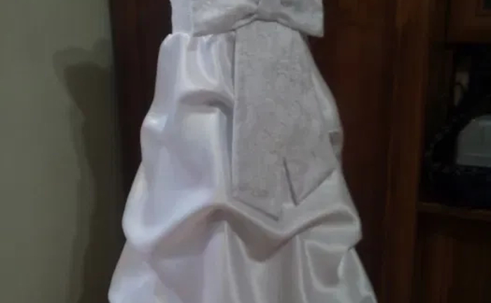 Ніжне плаття на Причастя для дівчинки