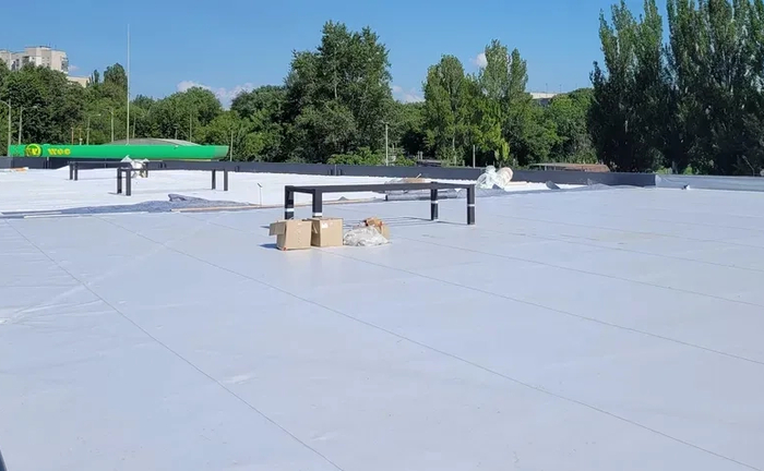 Гідроізоляція покрівель Рубероідом та ПВХ мембраной 80 гривень/ метр кв. Гідроізоляція покрівель Рубероідом та ПВХ мембраной 80 гривень/ метр кв.