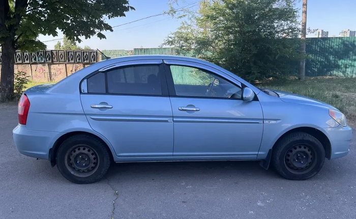 Авто Хундай Акцент Авто Хундай Акцент
