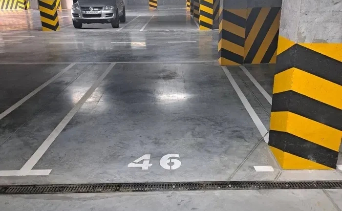 Паркомісце в ЖК «Нова Англія», зручне розташування