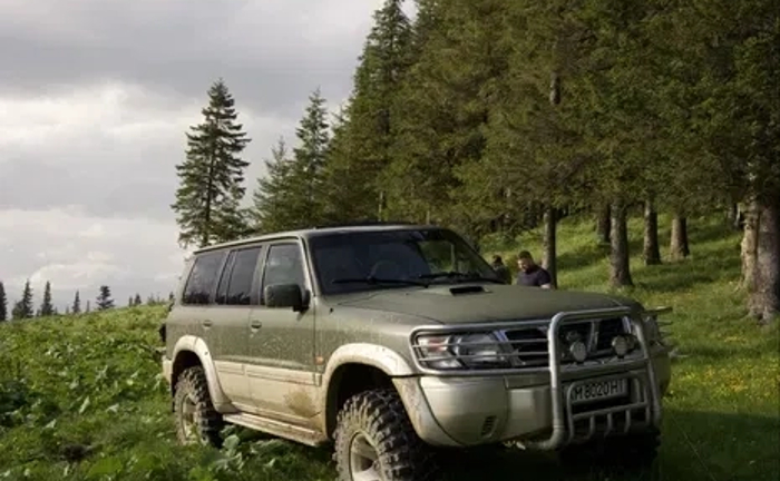 Джип тури в гори на Nissan Patrol