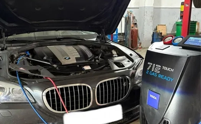 Заправка автокондиціонерів у Берегометі, Розвал-сходження Заправка автокондиціонерів у Берегометі, Розвал-сходження