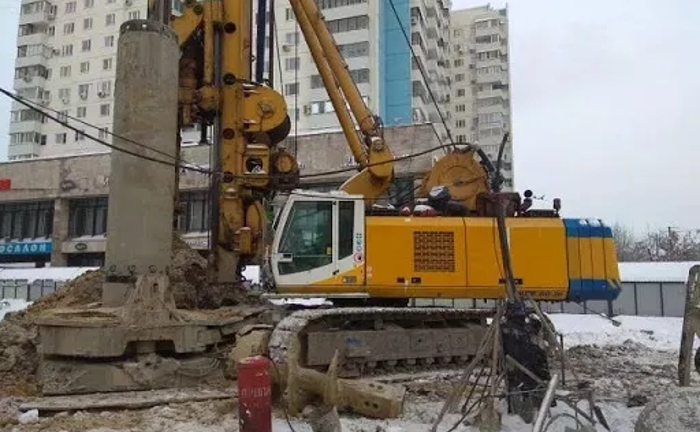 Бурова установка Bauer BG 40 650-1550 мм Бурова установка Bauer BG 40 650-1550 мм