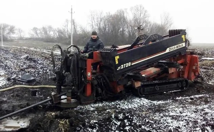 Бурова установка-моделі Ditch Witch JT2720. Бурова установка-моделі Ditch Witch JT2720.