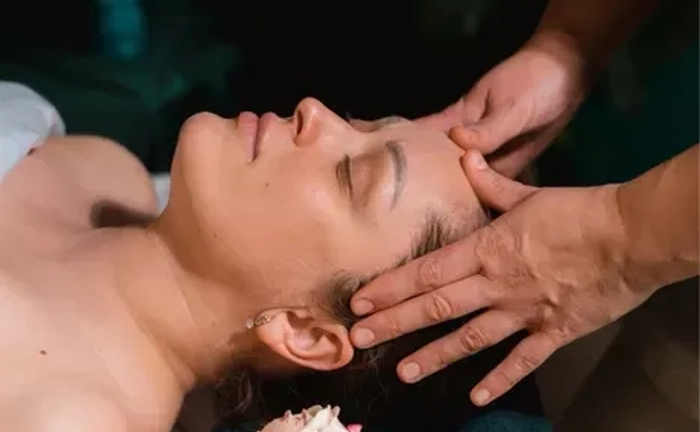 Масаж обличчя жінкам та чоловікам, Дніпро, Центр від 1000 грн/годину Масаж обличчя жінкам та чоловікам, Дніпро, Центр від 1000 грн/годину